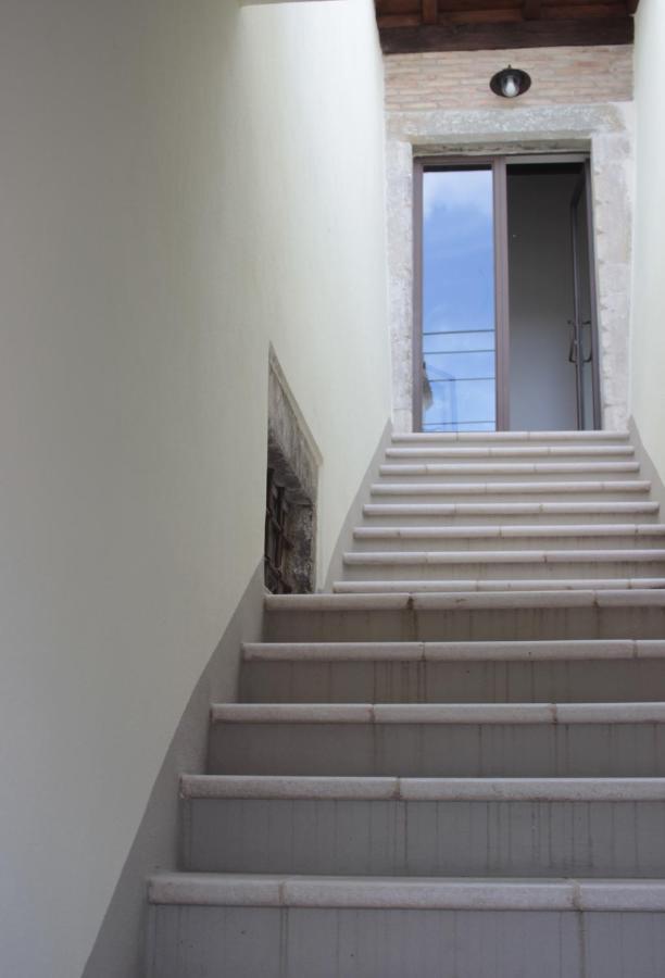 B&B Al Gravattone Venosa Kültér fotó
